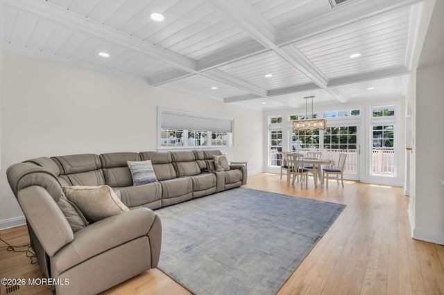 134 Elizabeth Avenue, Lavallette, NJ 08735