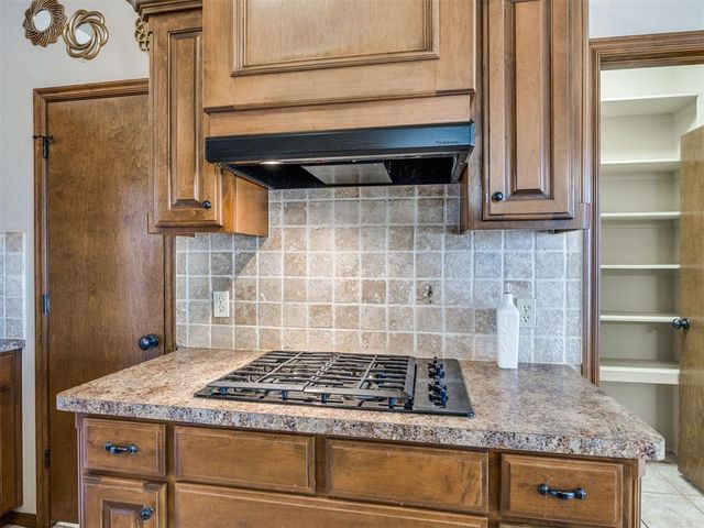 8713 NW 107th Street, Oklahoma City, OK 73162