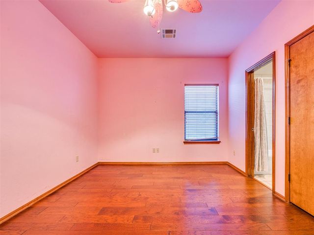 8713 NW 107th Street, Oklahoma City, OK 73162