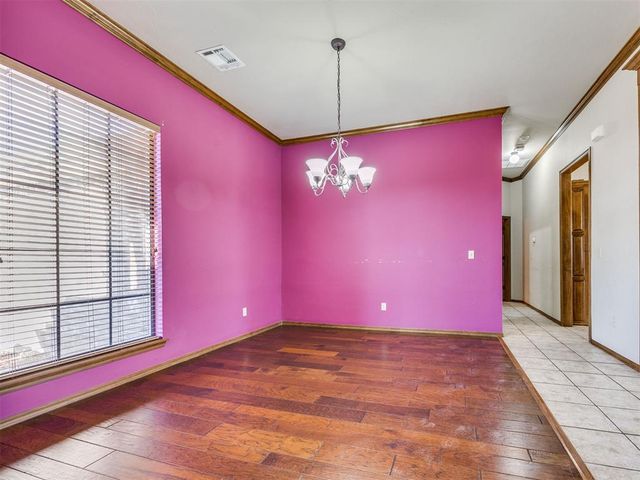 8713 NW 107th Street, Oklahoma City, OK 73162