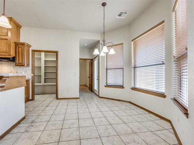 8713 NW 107th Street, Oklahoma City, OK 73162