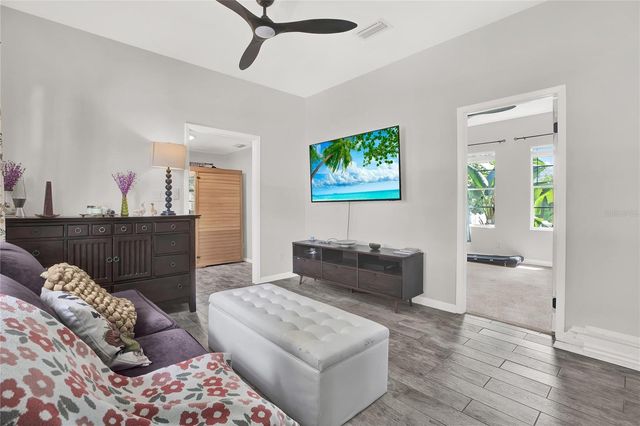 4110 N CENTRAL AVENUE, Tampa, FL 33603