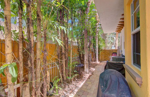 113 NW 1st Avenue, Delray Beach, FL 33444