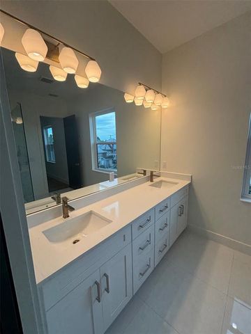 2516 W ABDELLA STREET, Tampa, FL 33607