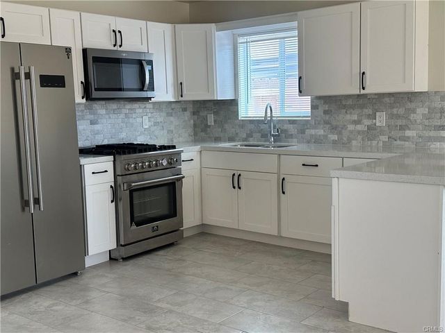 1094 Donna Lane, Calimesa, CA 92320