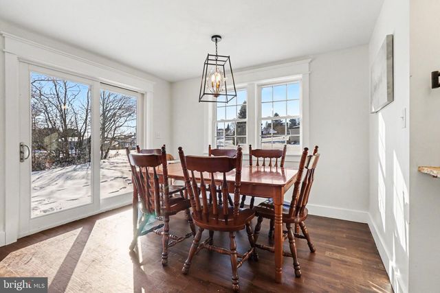 629 PARK HILL DR, Manheim, PA 17545