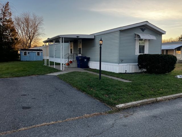 36 Catherine Drive, Attleboro, MA 02703