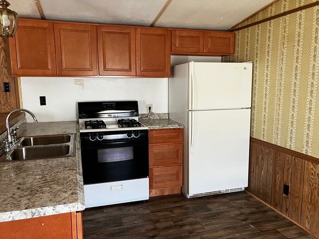 36 Catherine Drive, Attleboro, MA 02703