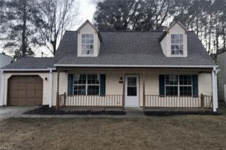 705 Stacis LN, Newport News, VA 23608