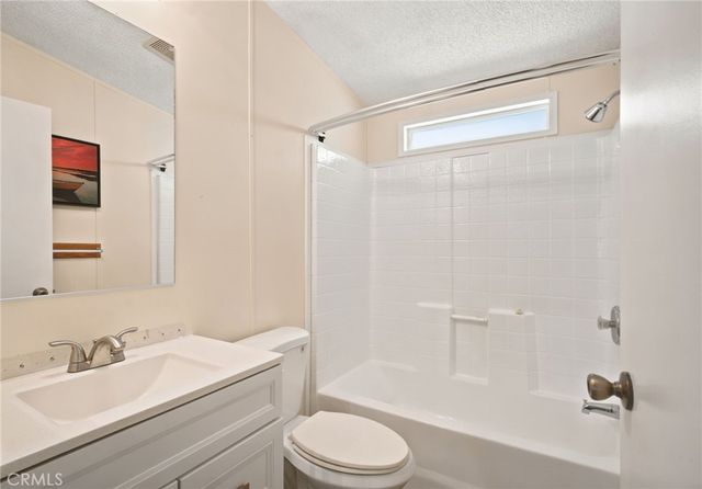 2140 Mentone 152, Mentone, CA 92359