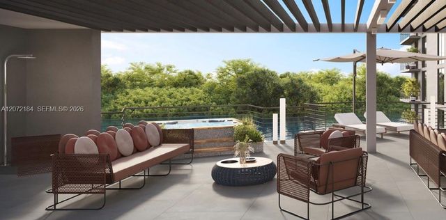 18550 NE 23 Court 302, Miami, FL 33180