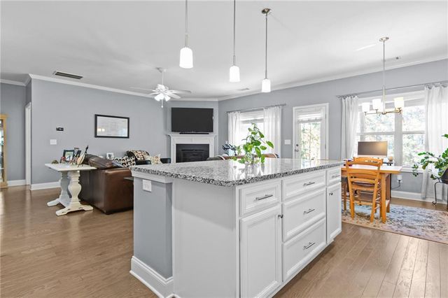 268 Gunier Circle, Dawsonville, GA 30534