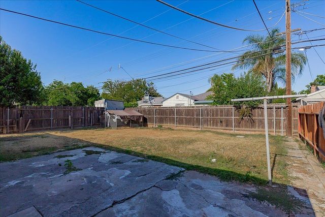 5441 71st St, Sacramento, CA 95820