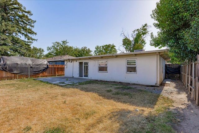 5441 71st St, Sacramento, CA 95820