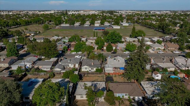 5441 71st St, Sacramento, CA 95820