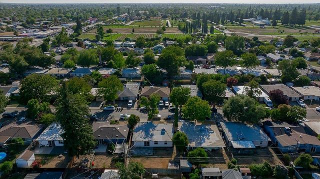 5441 71st St, Sacramento, CA 95820