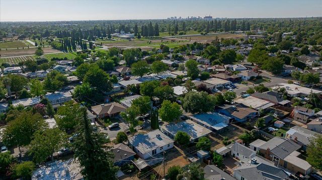 5441 71st St, Sacramento, CA 95820