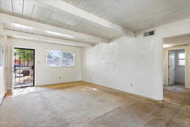 5441 71st St, Sacramento, CA 95820