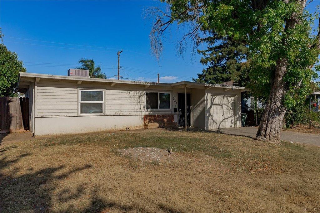 5441 71st St, Sacramento, CA 95820
