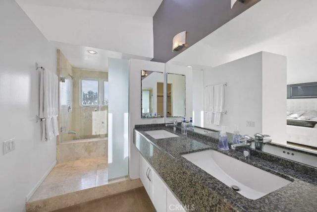 326 Loma Terrace, Laguna Beach, CA 92651