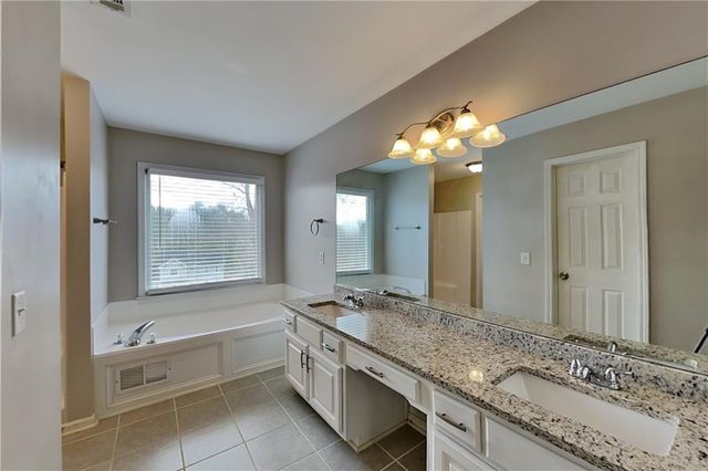 2875 Wood Park NW Trace, Kennesaw, GA 30152