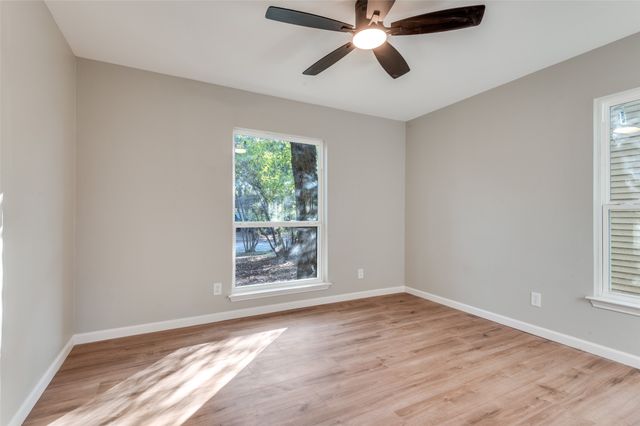 219 Wanda Drive, Irving, TX 75060