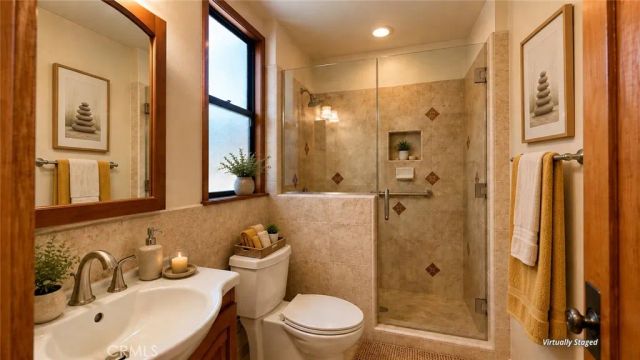 1122 N Isabel Street, Glendale, CA 91207
