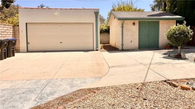 1122 N Isabel Street, Glendale, CA 91207