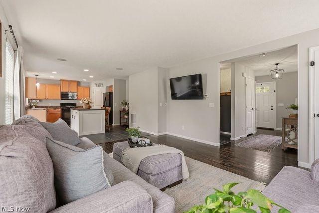 4028 Willow Way, Kent, OH 44240