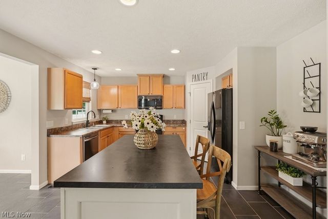4028 Willow Way, Kent, OH 44240