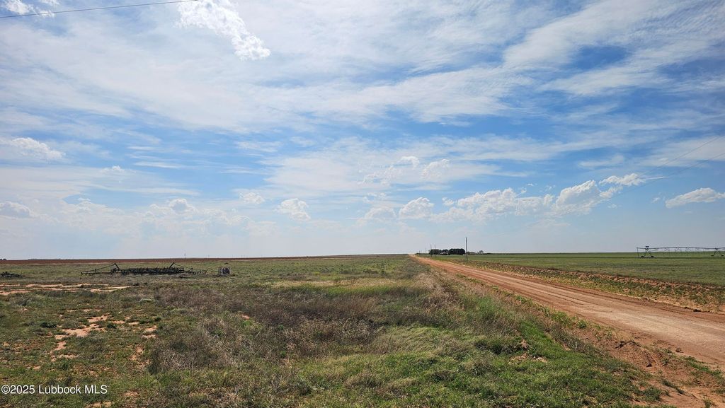 CR 355 CR 355, Brownfield, TX 79316
