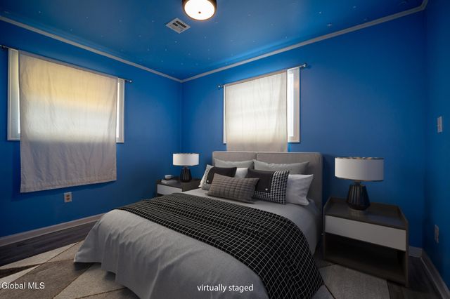 11 Rhode Island Avenue, East Greenbush, NY 12144