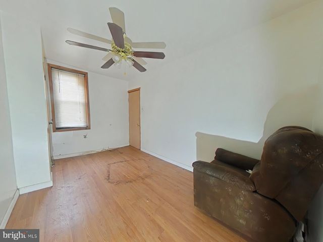 2423 N NEWKIRK ST, Philadelphia, PA 19132