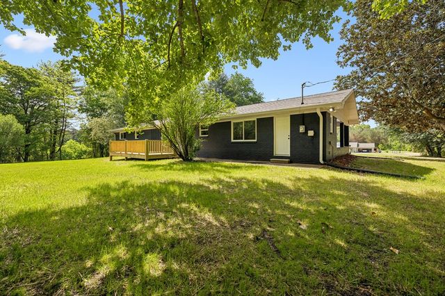 257 Old Babb Rd, Rocky Face, GA 30740