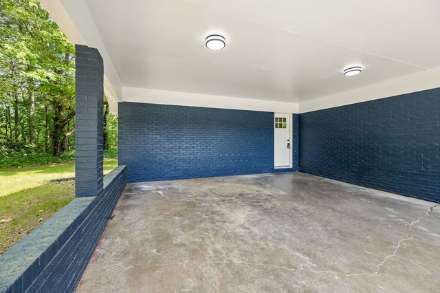 257 Old Babb Rd, Rocky Face, GA 30740