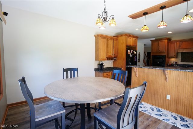25785 Meadow Trail, Columbia Station, OH 44028
