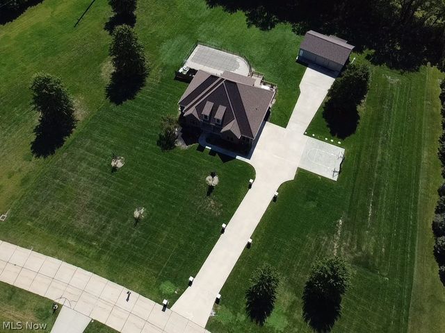 25785 Meadow Trail, Columbia Station, OH 44028