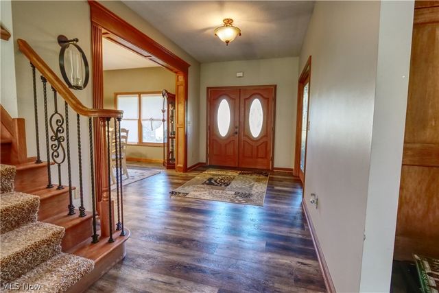 25785 Meadow Trail, Columbia Station, OH 44028