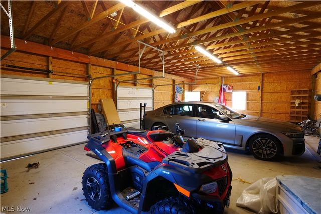 25785 Meadow Trail, Columbia Station, OH 44028