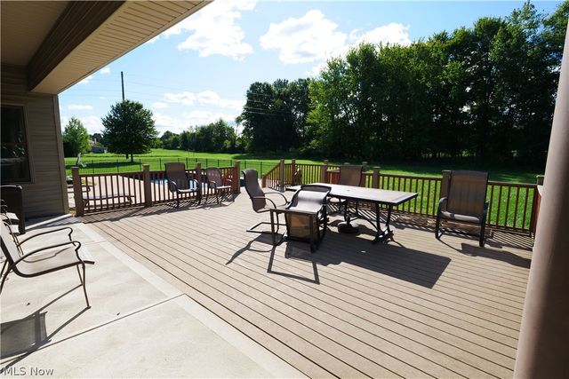 25785 Meadow Trail, Columbia Station, OH 44028