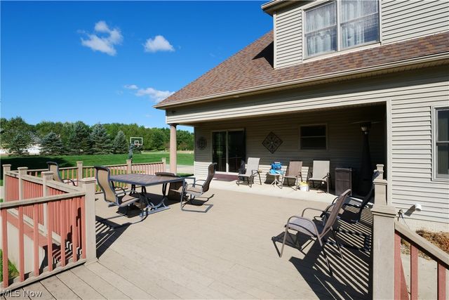 25785 Meadow Trail, Columbia Station, OH 44028