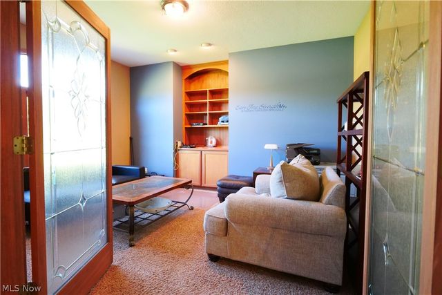 25785 Meadow Trail, Columbia Station, OH 44028