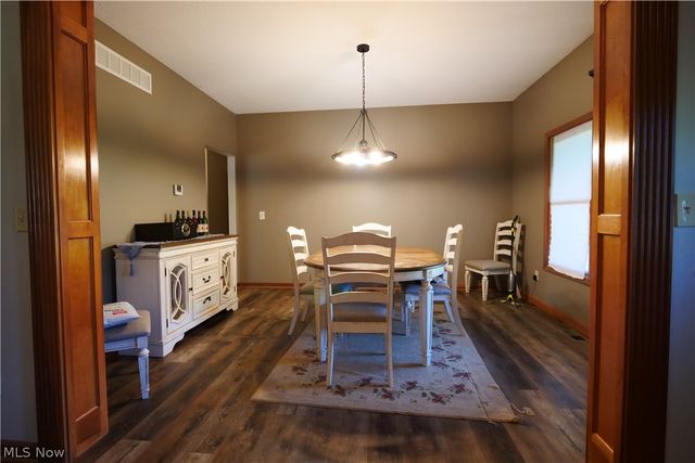 25785 Meadow Trail, Columbia Station, OH 44028