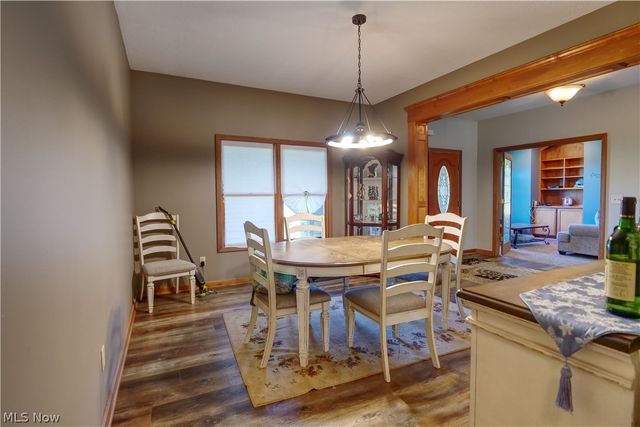 25785 Meadow Trail, Columbia Station, OH 44028