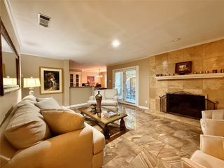 1300 Memory Lane 5214, Arlington, TX 76011