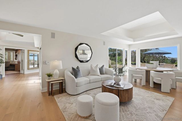 1821 Caminito Monrovia, La Jolla, CA 92037