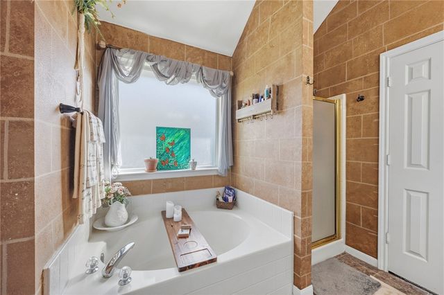 2709 Barronwood Drive, Bryan, TX 77807