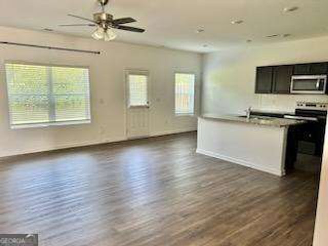 1451 Ben Park Way, Grayson, GA 30017