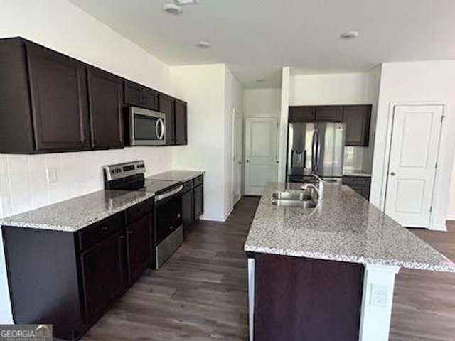 1451 Ben Park Way, Grayson, GA 30017