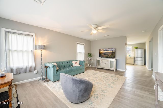 4257 Skyline Drive, Knoxville, TN 37914